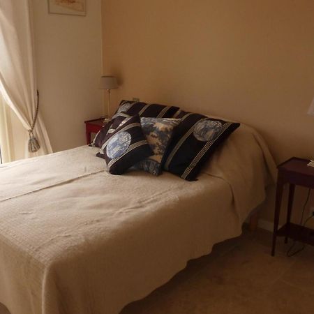 Bed and Breakfast Les Trois Oliviers Forcalquier Esterno foto