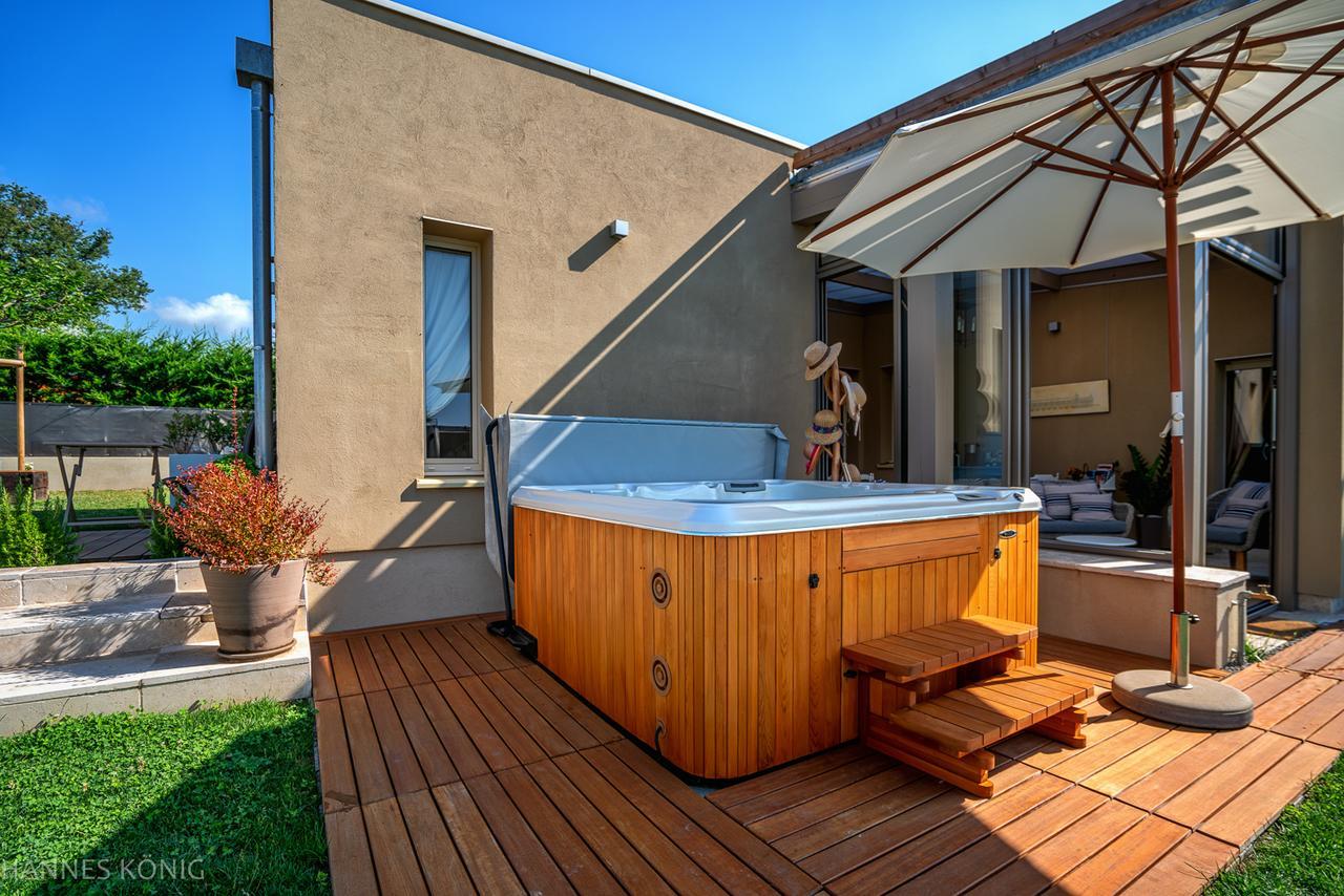 Bed and Breakfast Les Trois Oliviers Forcalquier Esterno foto